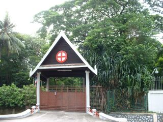 2003_0629_114205AA.JPG - 25,251BYTES