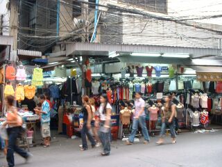 2003_0630_145331AA.JPG - 24,237BYTES