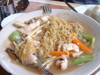 2003_0630_163205AA.JPG - 18,537BYTES