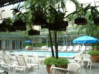2003_0701_114731AA.JPG - 25,846BYTES
